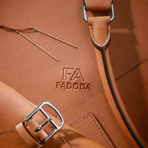 Làm đồ da theo yêu cầu TPHCM – Quy trình, chi phí và địa chỉ uy tín