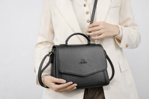 Túi đeo chéo nữ đẹp giá tốt